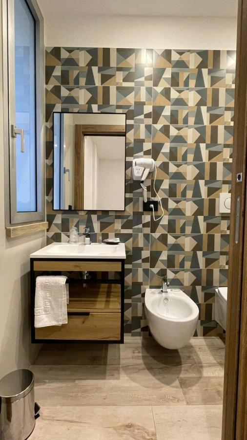 Bari Airport Rooms Exterior foto